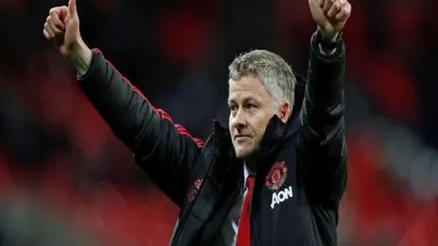 张琳芃宣布告别国足，队长心态受创疑似崩溃